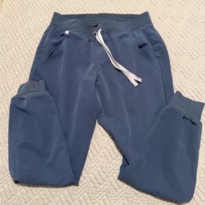 Figs women’s Zamora jogger scrub bottom